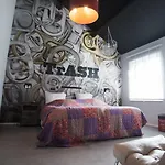 Trash Deluxe 3* Maastricht