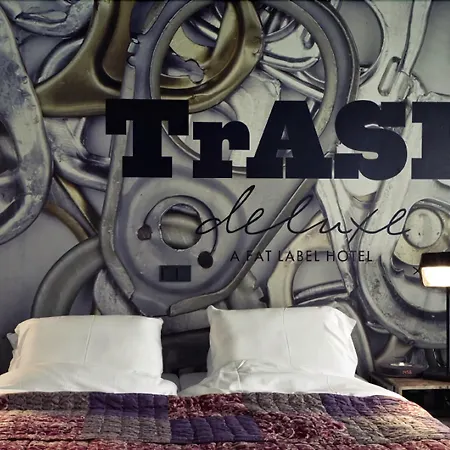 Trash Deluxe 3* Maastricht