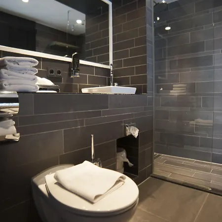 Trash Deluxe 3* Maastricht