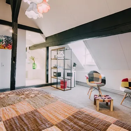 Otel Trash Deluxe 3*