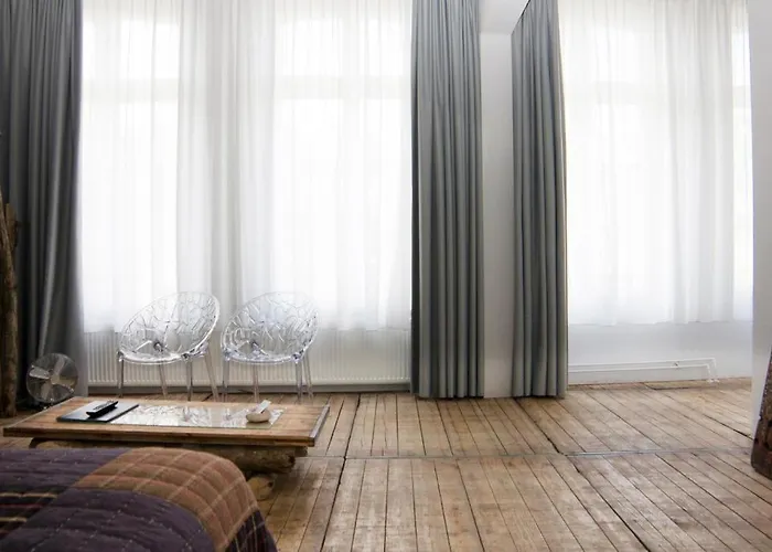 Hotel Trash Deluxe 3*