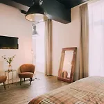 Otel Trash Deluxe Maastricht